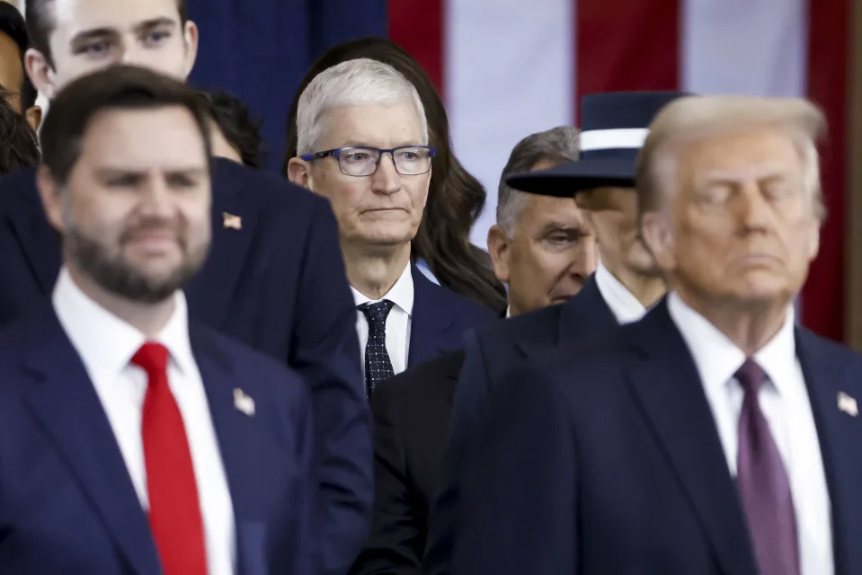 Apple Unveils $500 Billion U.S. Investment to Bolster American Innovation